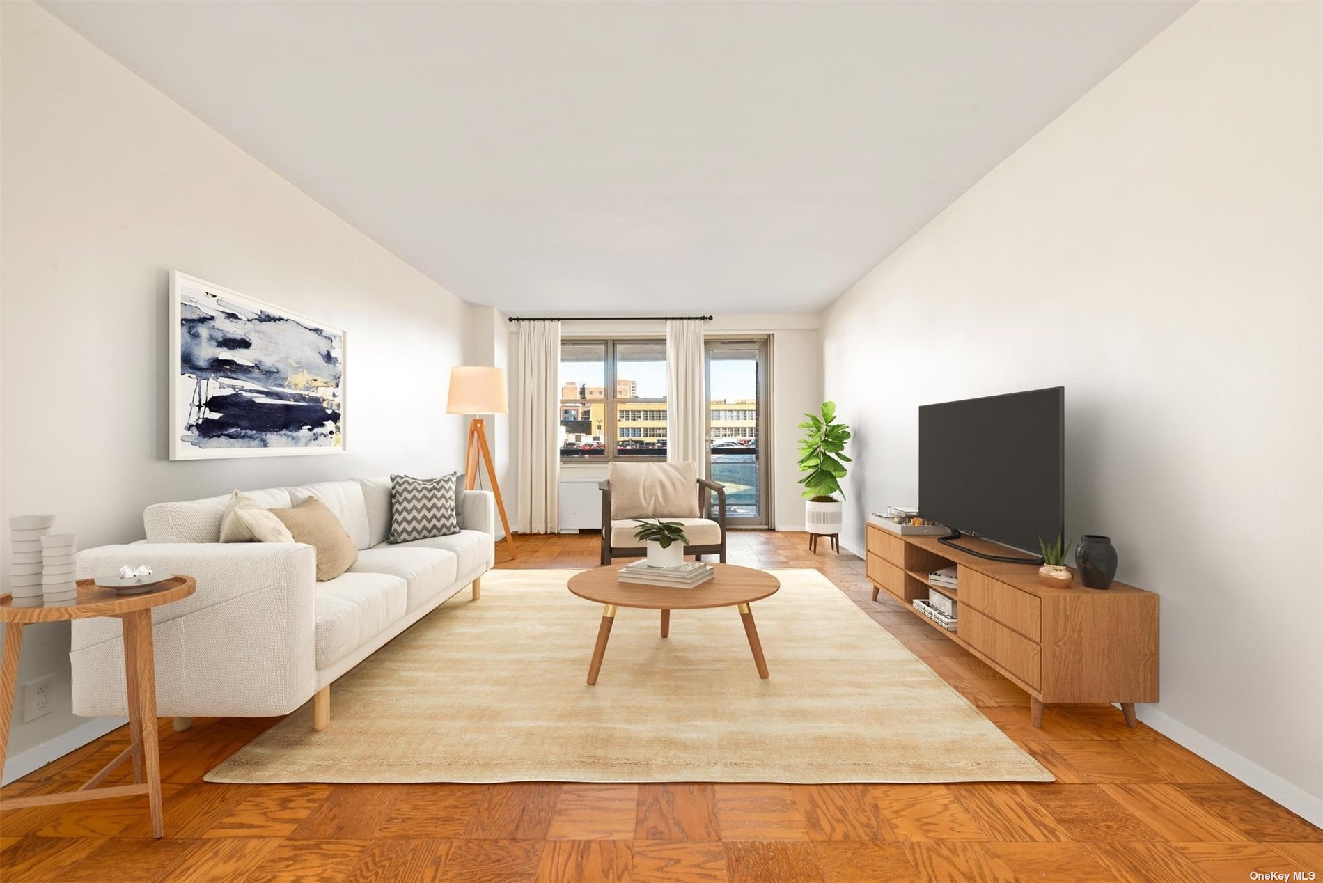 #1 photo, 70-25 Yellowstone Boulevard, 皇后區 森林小丘 Forest Hills , NY 11375