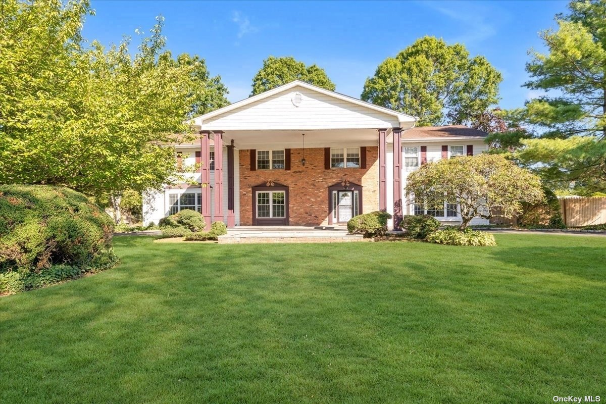 #1 photo, 56 Fox Lane, サフォーク郡 Dix Hills , NY 11746