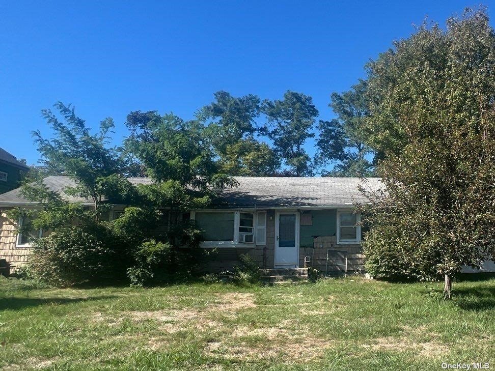 #1 photo, 17 Rogers Street, 東長島 Blue Point , NY 11715