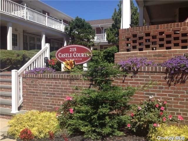 #1 photo, 215 W Broadway, Long Beach , NY 11561