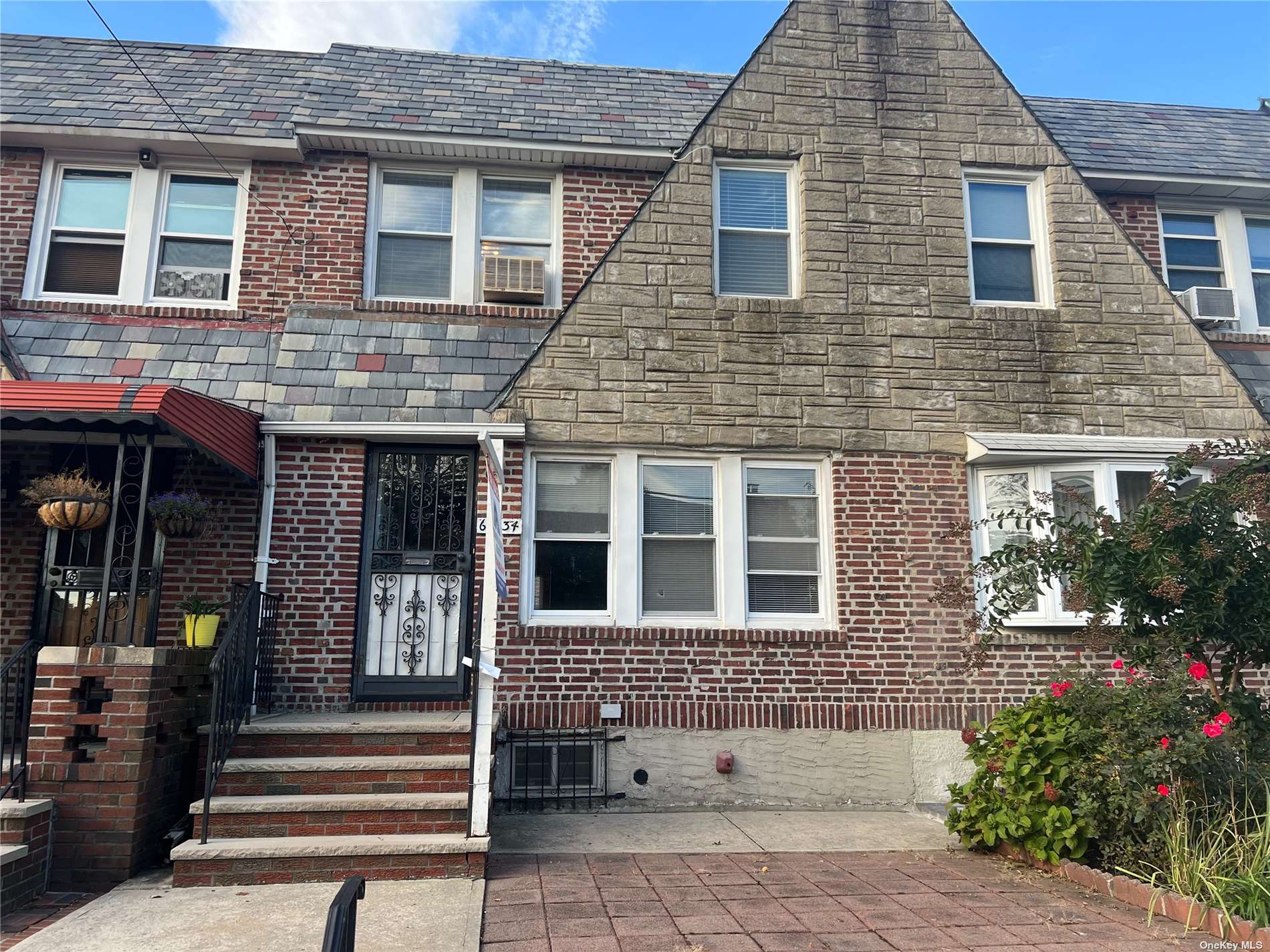 #1 photo, 64-34 80th Street, 皇后區 中村 Middle Village , NY 11379