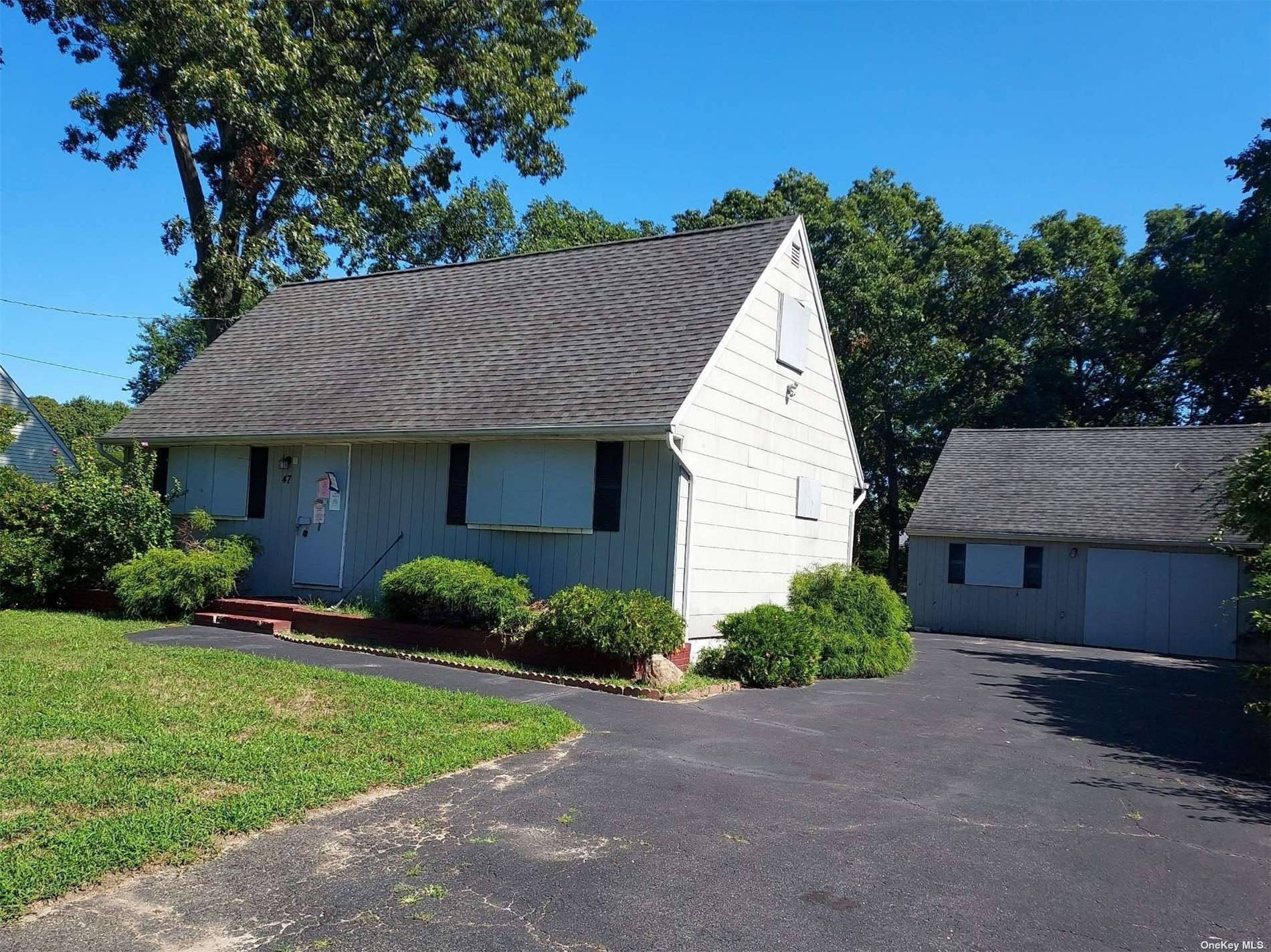 #1 photo, 47 Marshall Drive, 東長島 Selden , NY 11784