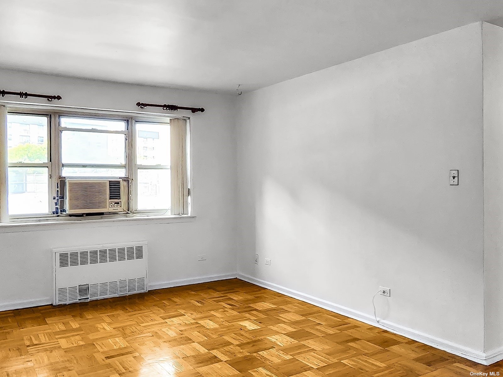 #1 photo, 31-90 140th Street, কুইন্‌স Flushing , NY 11354