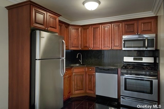 #1 photo, 195 Lakeland Avenue, 东长岛 Sayville , NY 11782