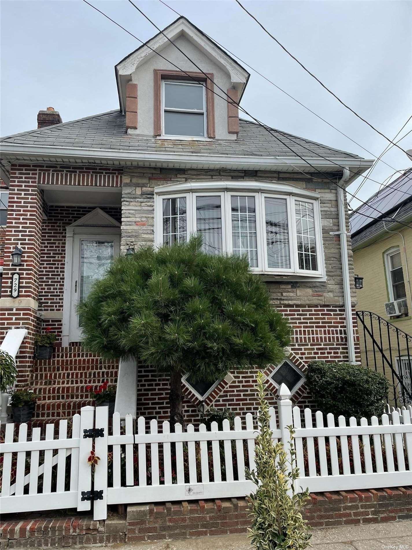 #1 photo, 729 93rd Street, 布鲁克林 Canarsie , NY 11236