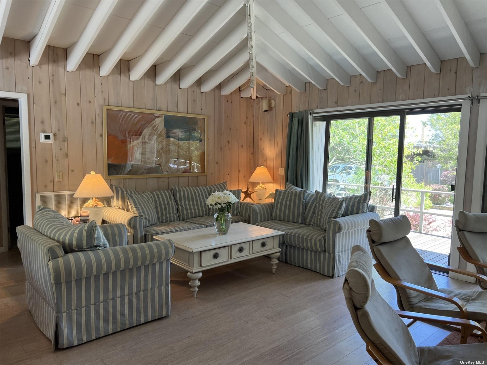 #4 photo, 37 Kelp Walk, Seaview , NY 11770