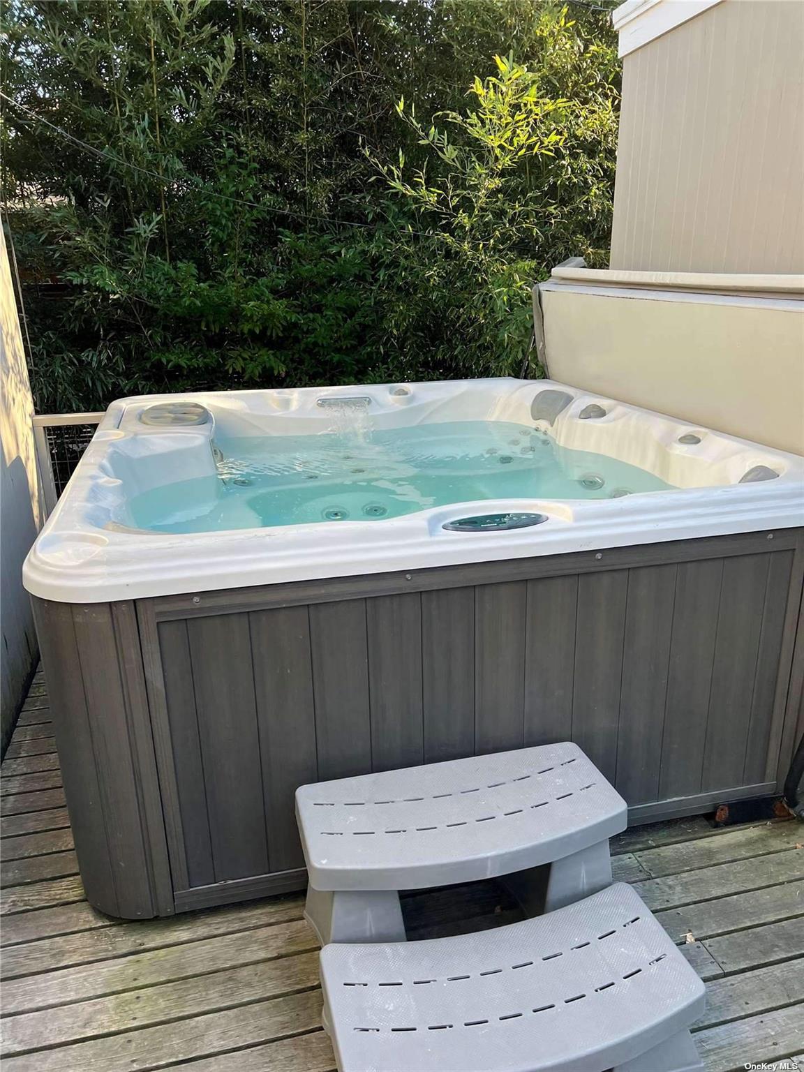 #8 photo, 37 Kelp Walk, Seaview , NY 11770