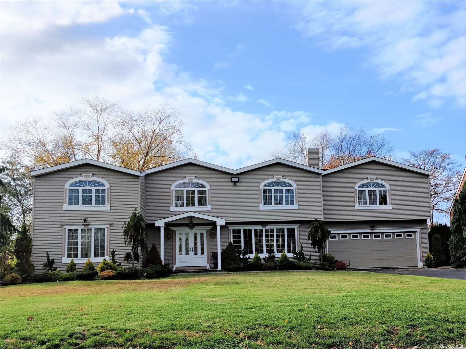 #1 photo, 80 Adelhaide Lane, 东长岛 东艾斯利普 East Islip , NY 11730