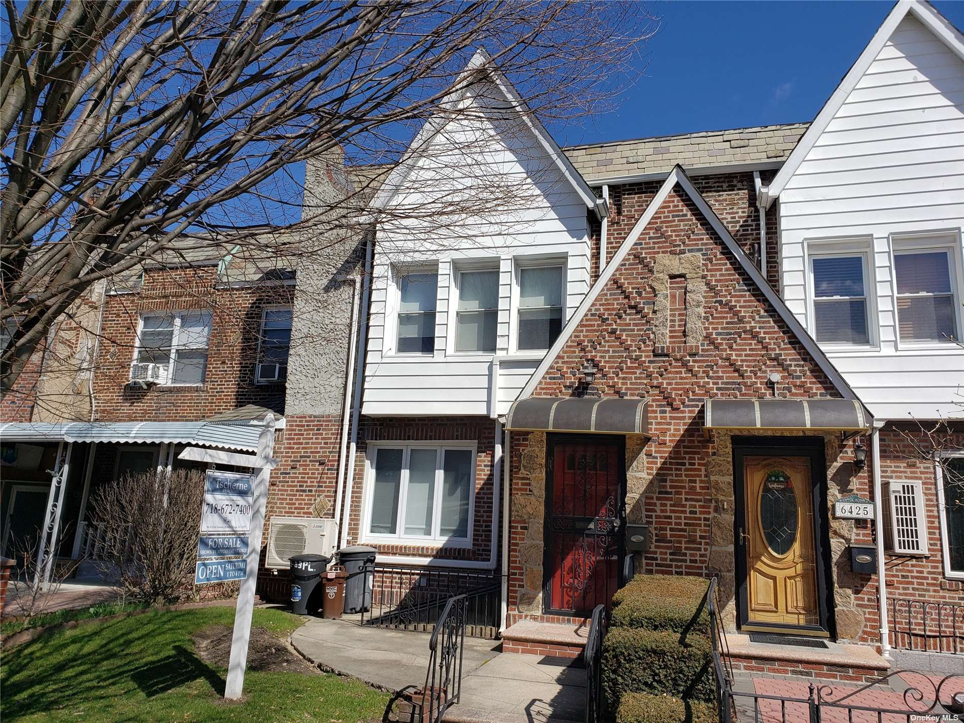 #1 photo, 64-23 83rd Place, 皇后區 中村 Middle Village , NY 11379