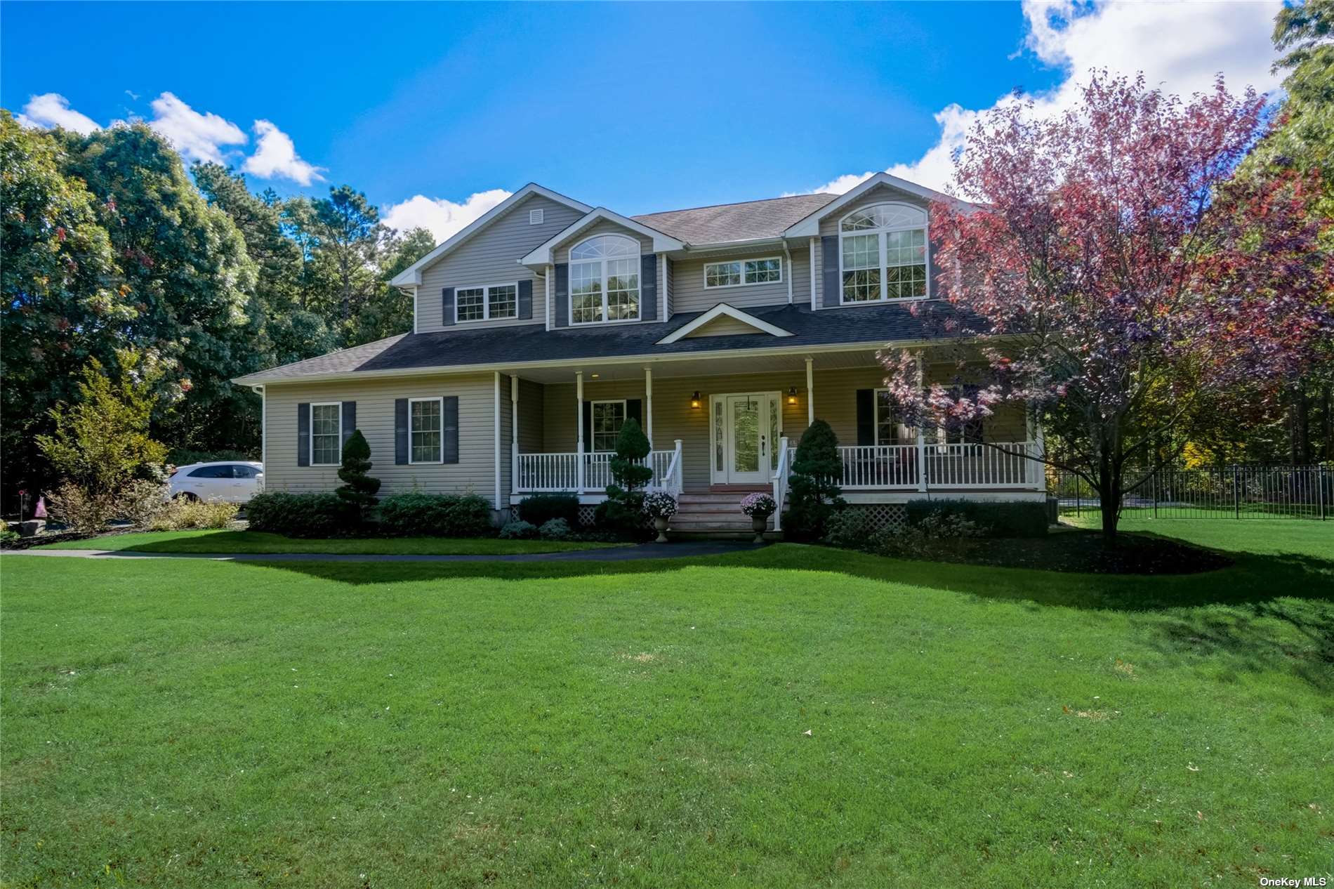 #1 photo, 50 Locust Avenue, 東長島 Medford , NY 11763