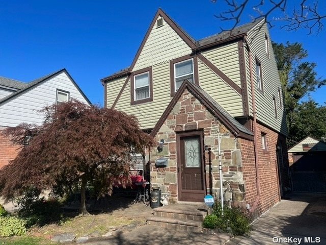 #1 photo, 86-11 249th Street, 皇后區 Bellerose , NY 11426