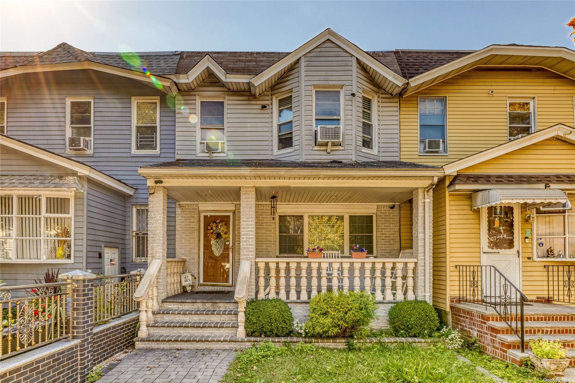 #1 photo, 107-46 111th Street, 皇后区 Richmond Hill , NY 11418