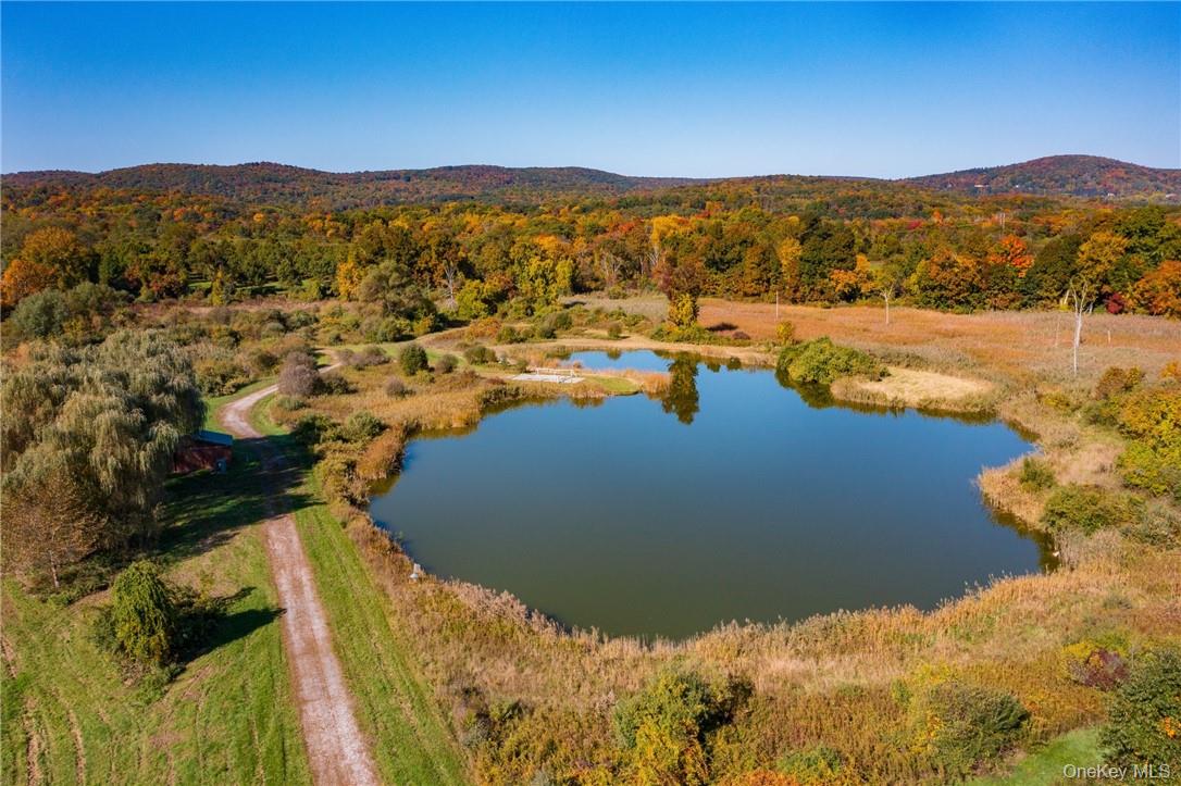 #20 photo, 225 Route 22, Pawling , NY 12564