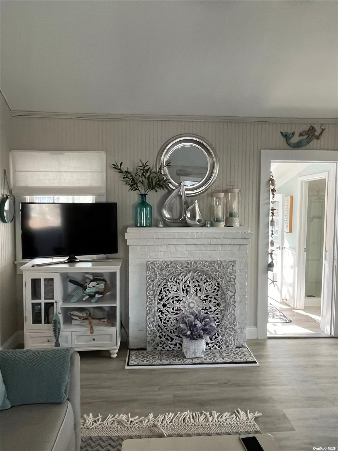 #6 photo, 647 Ocean Breeze, Ocean Beach , NY 11770