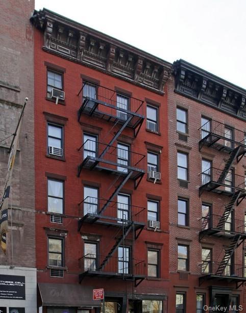 #1 photo, 326 E 61st Street, 曼哈頓 上东城 New York , NY 10065