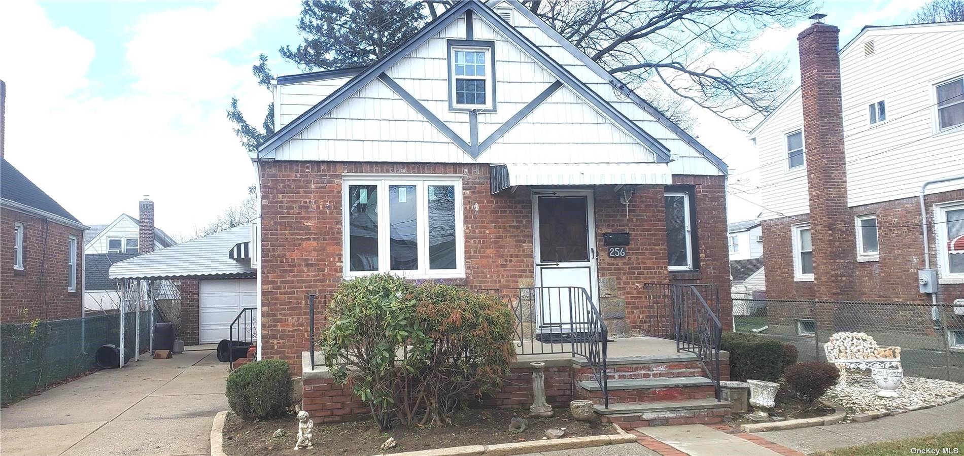 已售 56万7 SOLD 256 Commonwealth Street, 长岛 Franklin Square , NY 11010