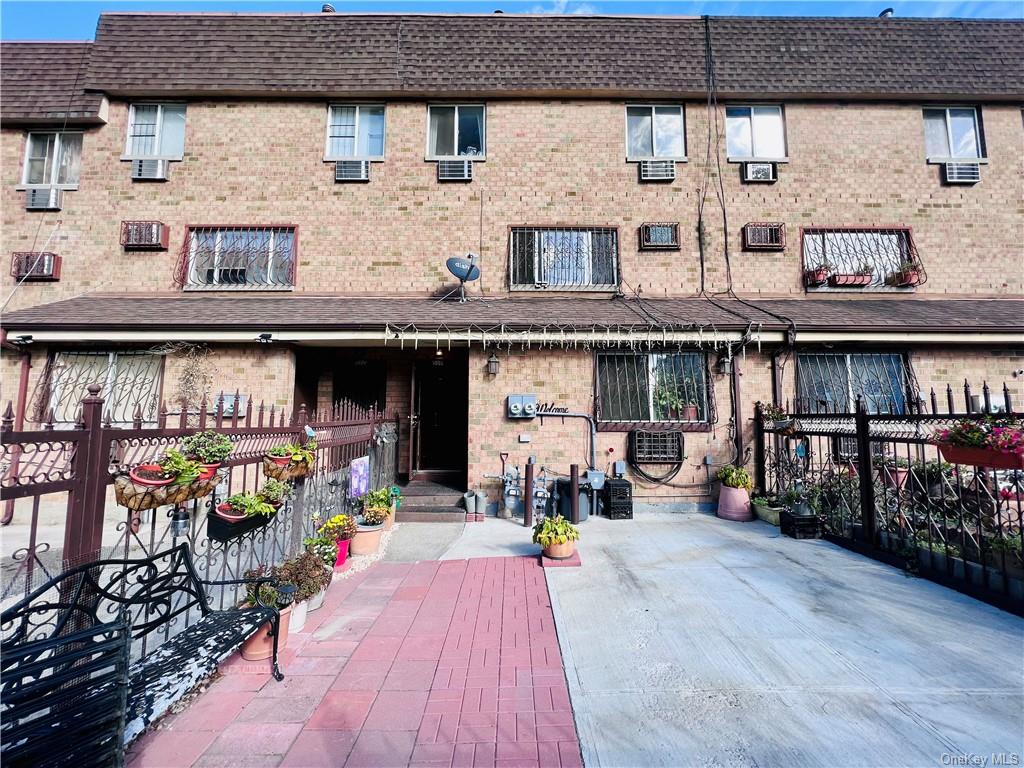 #1 photo, 519 E 171st Street, 布朗士 Bronx , NY 10457