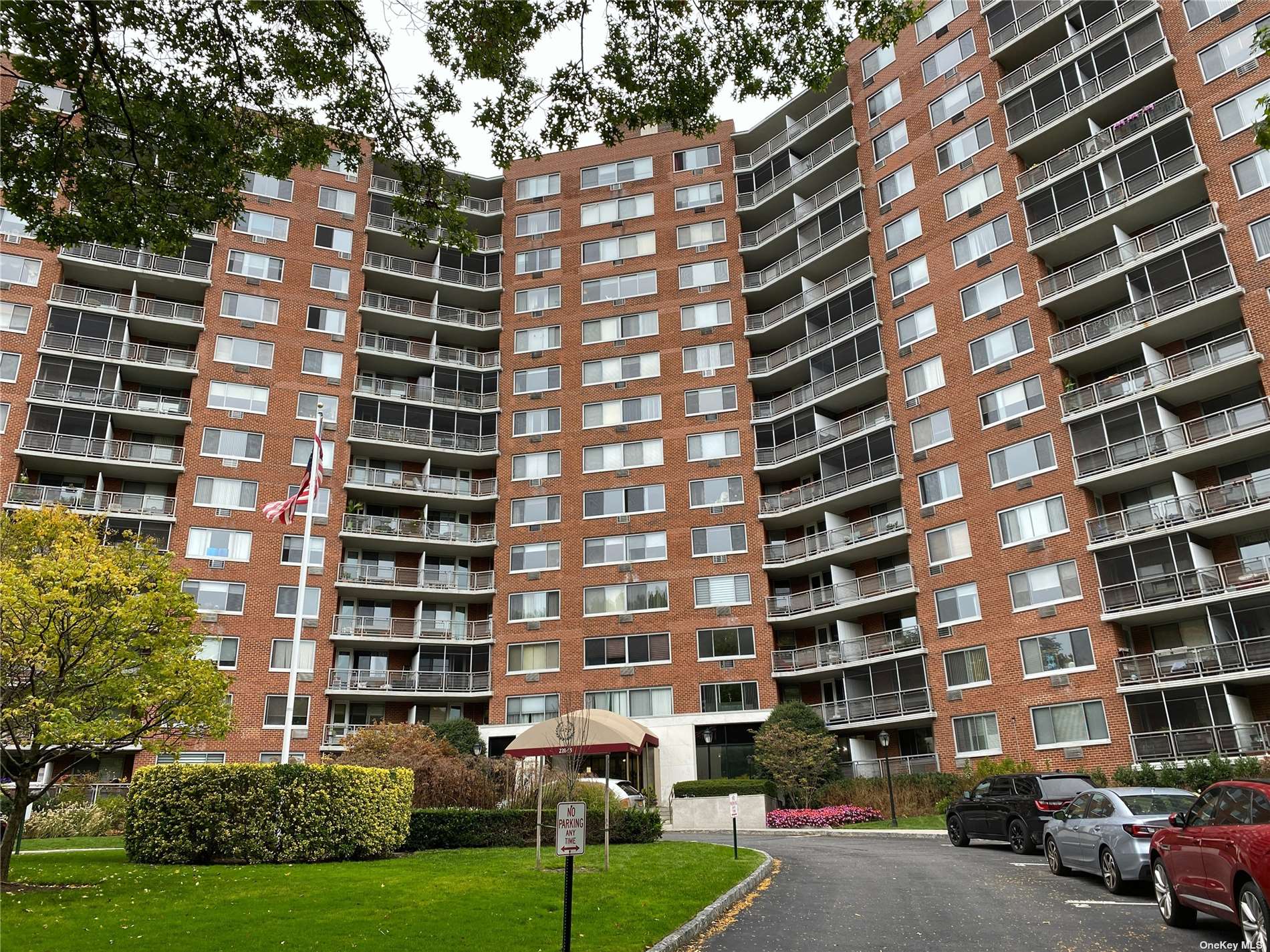 #1 photo, 220-55 46th Avenue, কুইন্‌স Bayside , NY 11361