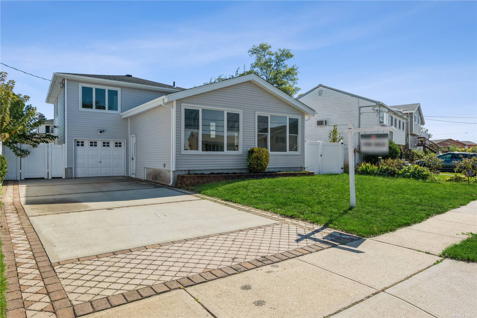 #1 photo, 305 Branch Avenue, 长岛 Freeport , NY 11520