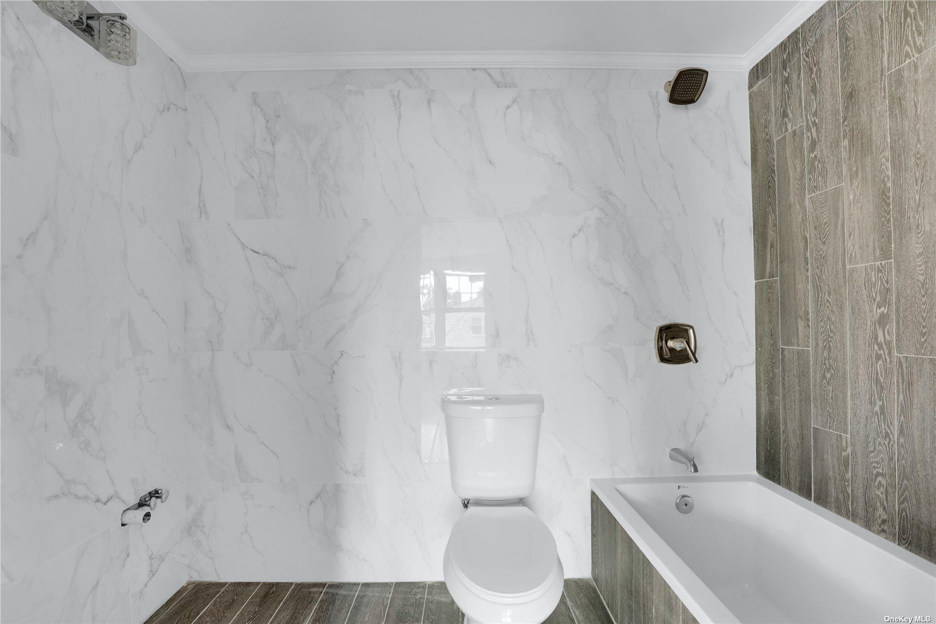 #11 photo, 118-22 201 St, クイーンズ区 Saint Albans , NY 11412