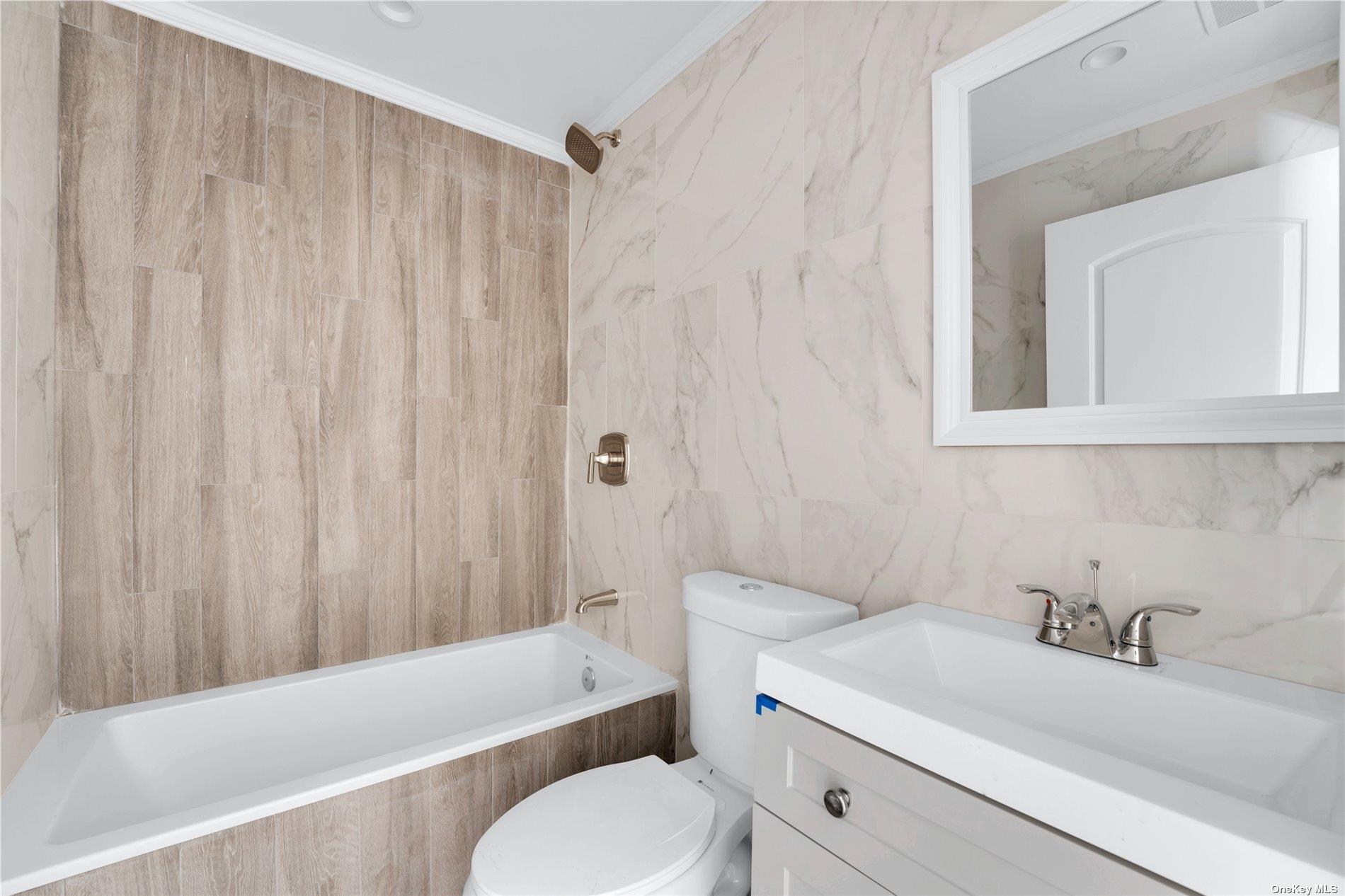 #7 photo, 118-22 201 St, クイーンズ区 Saint Albans , NY 11412