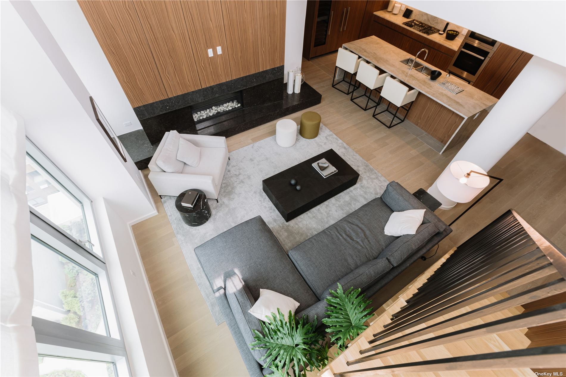 #1 photo, 133-27 39 Avenue, 法拉盛 Flushing , NY 11354