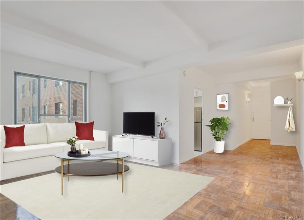 #1 photo, 1561 Metropolitan Avenue, 布朗士 Bronx , NY 10462