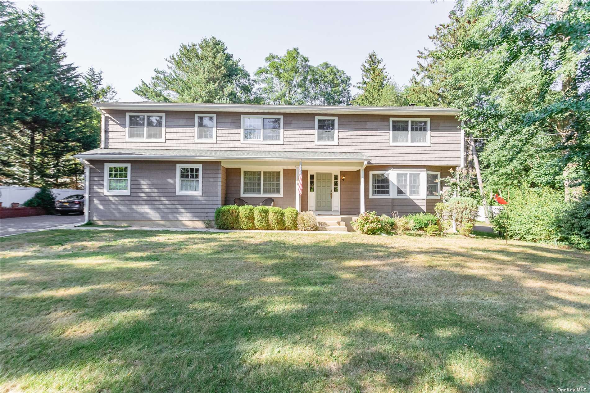 #1 photo, 271 Syosset Woodbury Road, ナッソー郡 Woodbury , NY 11797