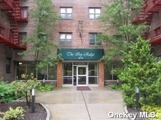 #1 photo, 86-70 Francis Lewis Boulevard, 皇后区 Queens Village , NY 11427