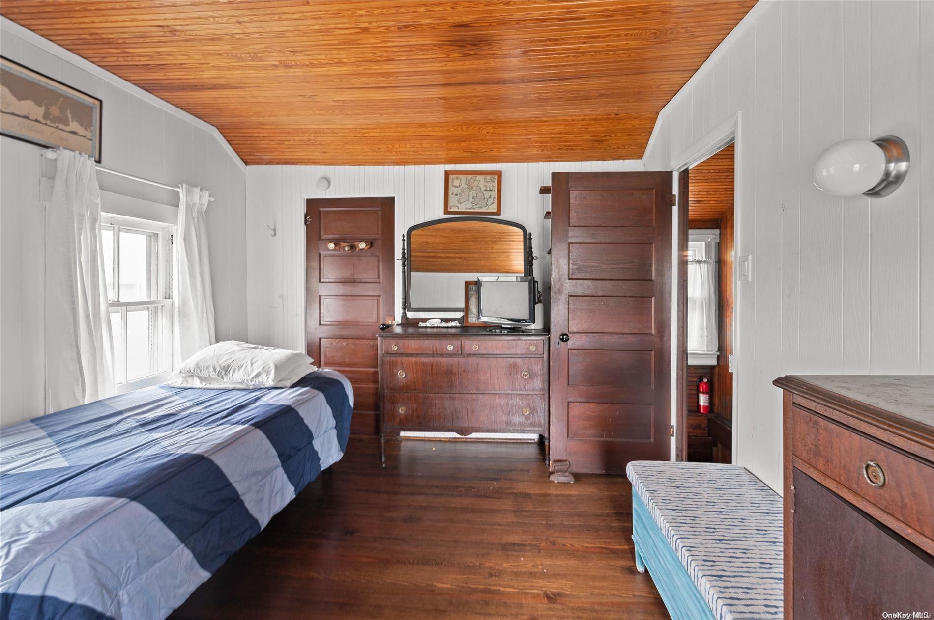 #9 photo, 744 Ocean Breeze Walk, Ocean Beach , NY 11770