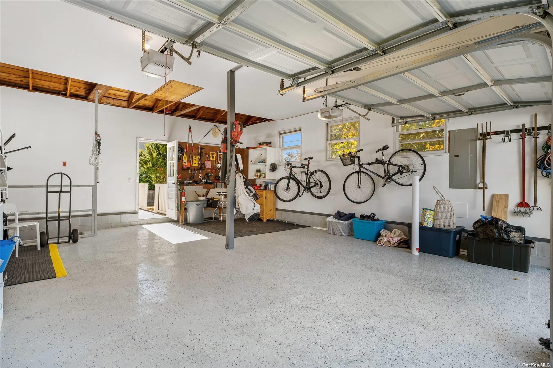 #14 photo, 6 Harrison Terrace, サフォーク郡 East Quogue , NY 11942