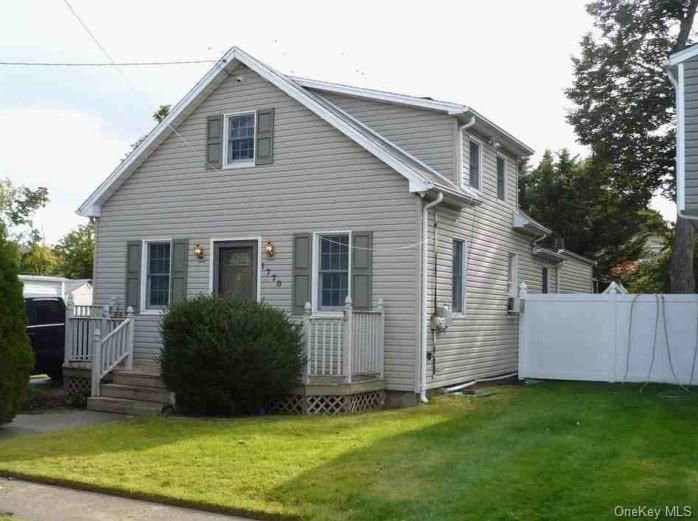 #1 photo, 1770 Nostrand Avenue, 長島 East Meadow , NY 11554