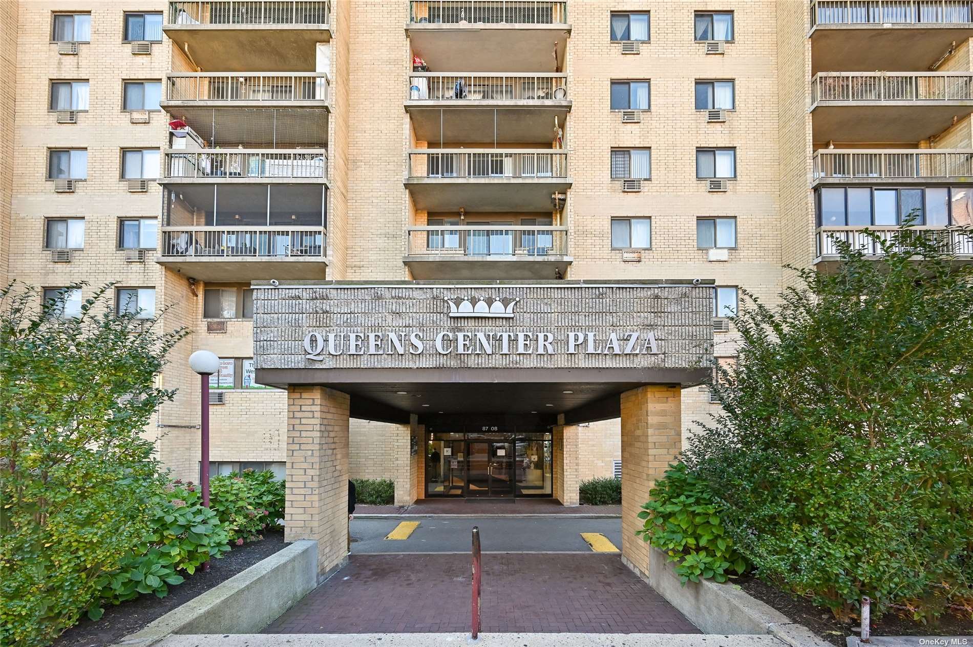 #1 photo, 87-08 Justice Avenue, קווינס Elmhurst , NY 11373