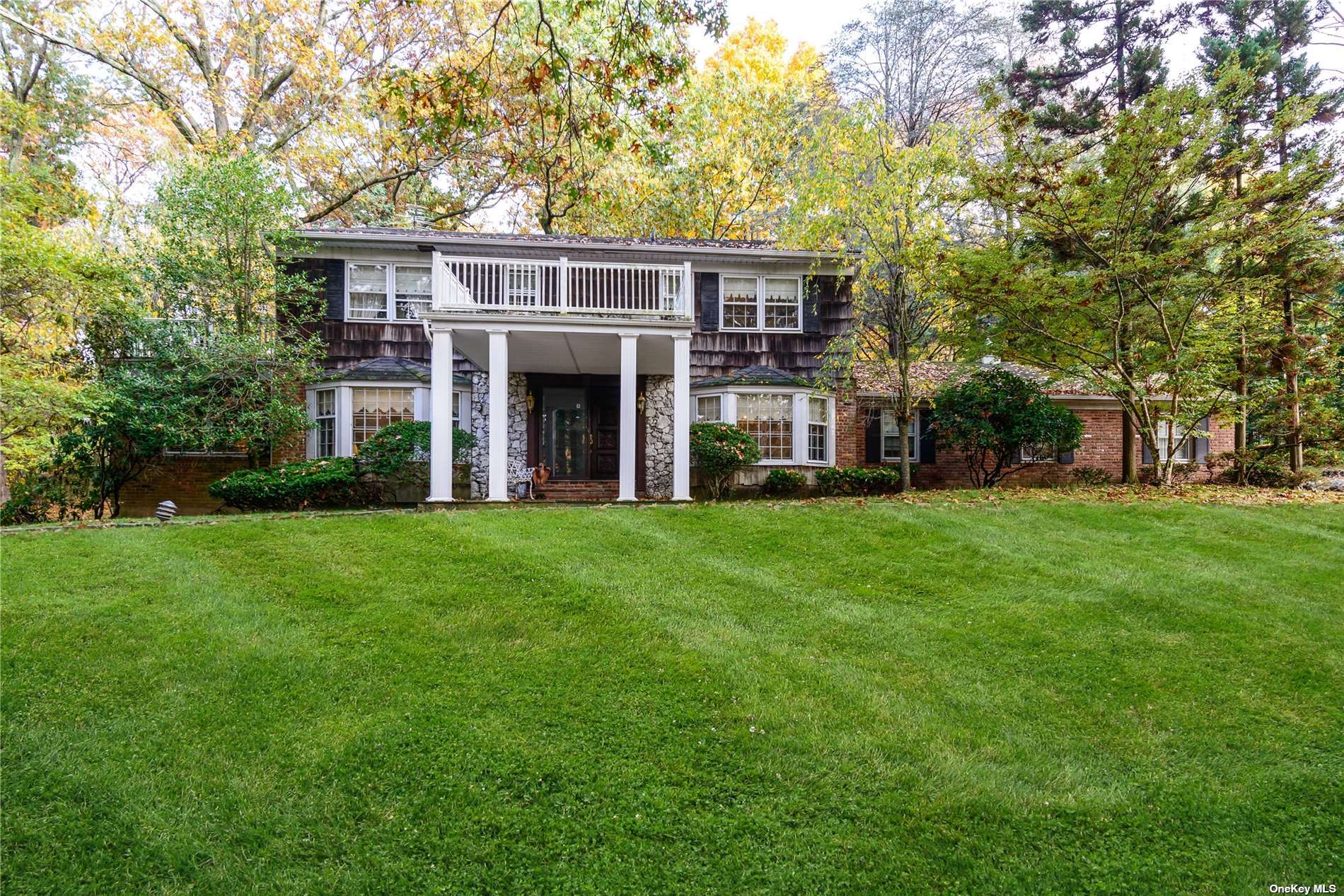 #1 photo, 4 Rolling Drive, 长岛 布鲁克维尔 Brookville , NY 11545