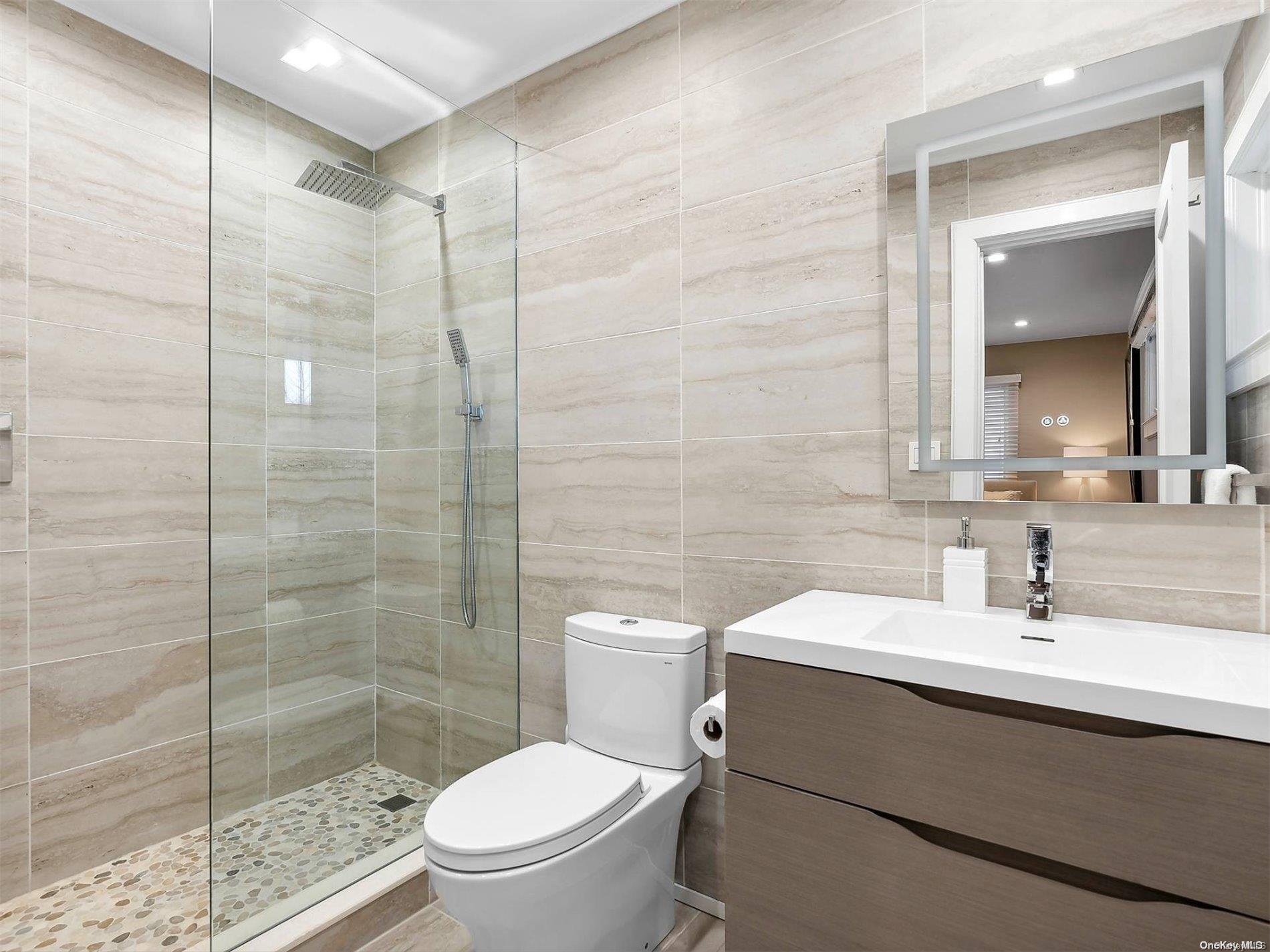 #13 photo, 120 Swans Neck Lane, サフォーク郡 Water Mill , NY 11976