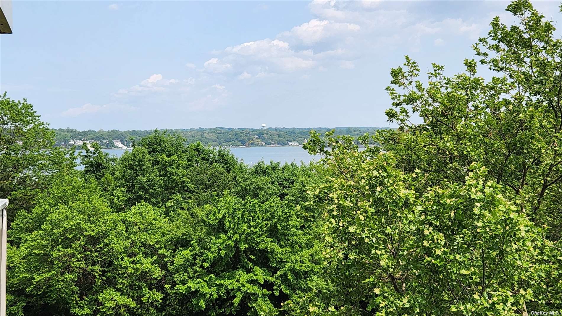 #1 photo, 18-15 215th Street, কুইন্‌স Bayside , NY 11360