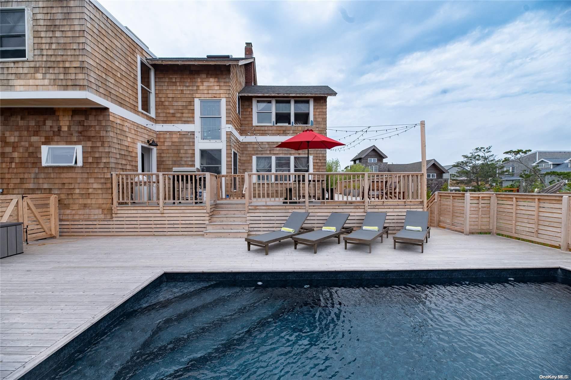 #16 photo, 300 Cottage Walk, Ocean Beach , NY 11770