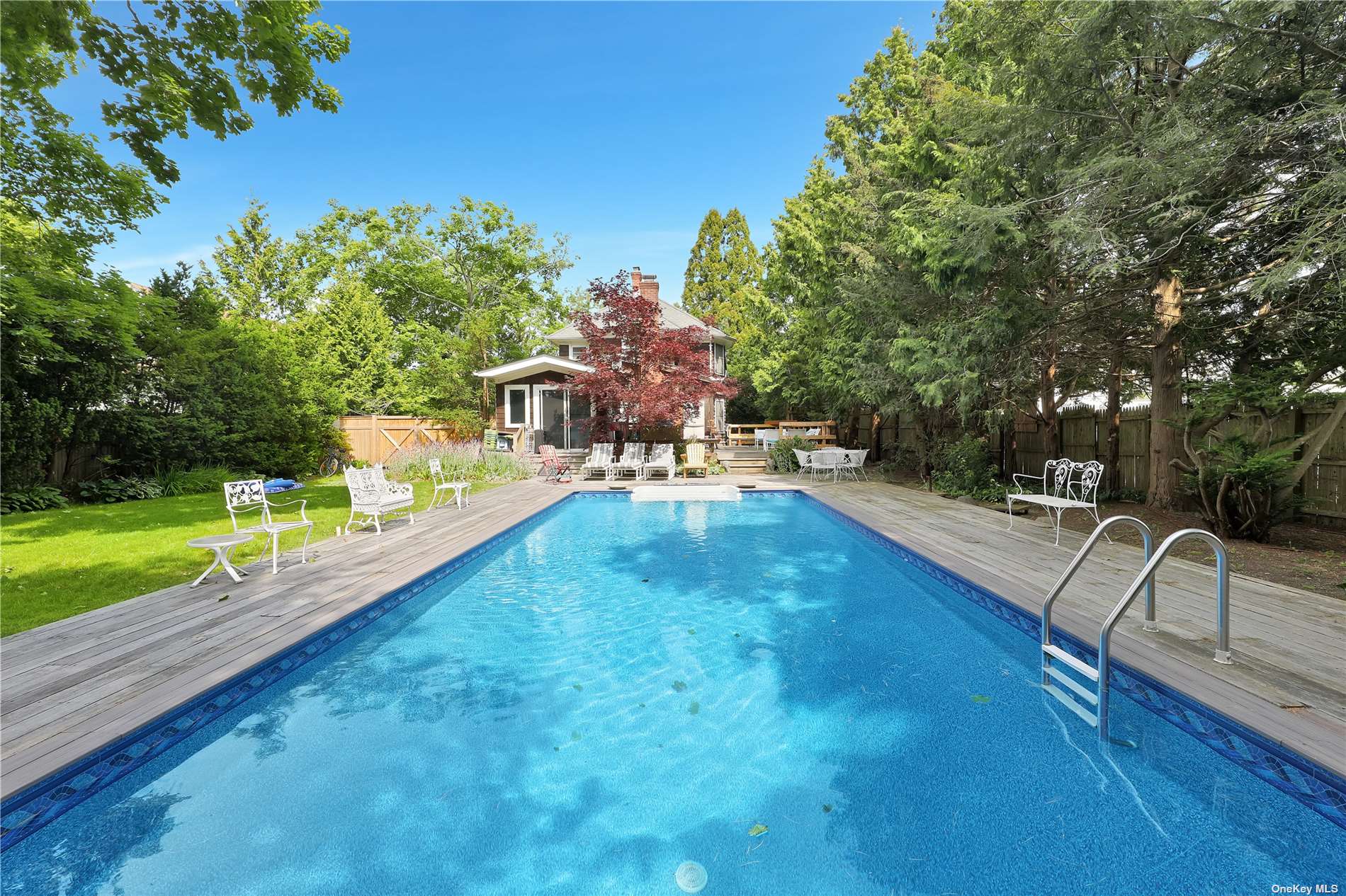 #1 photo, 209 Sunset Avenue, 东长岛 汉普顿 Westhampton Beach , NY 11978