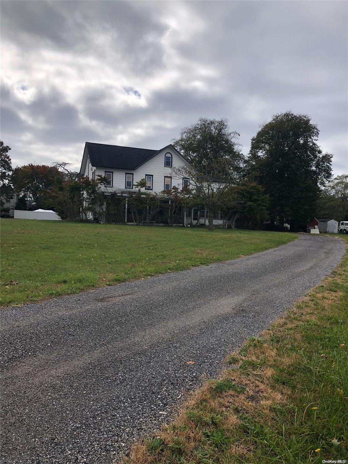 #18 photo, 62 Belleview Avenue, サフォーク郡 Center Moriches , NY 11934