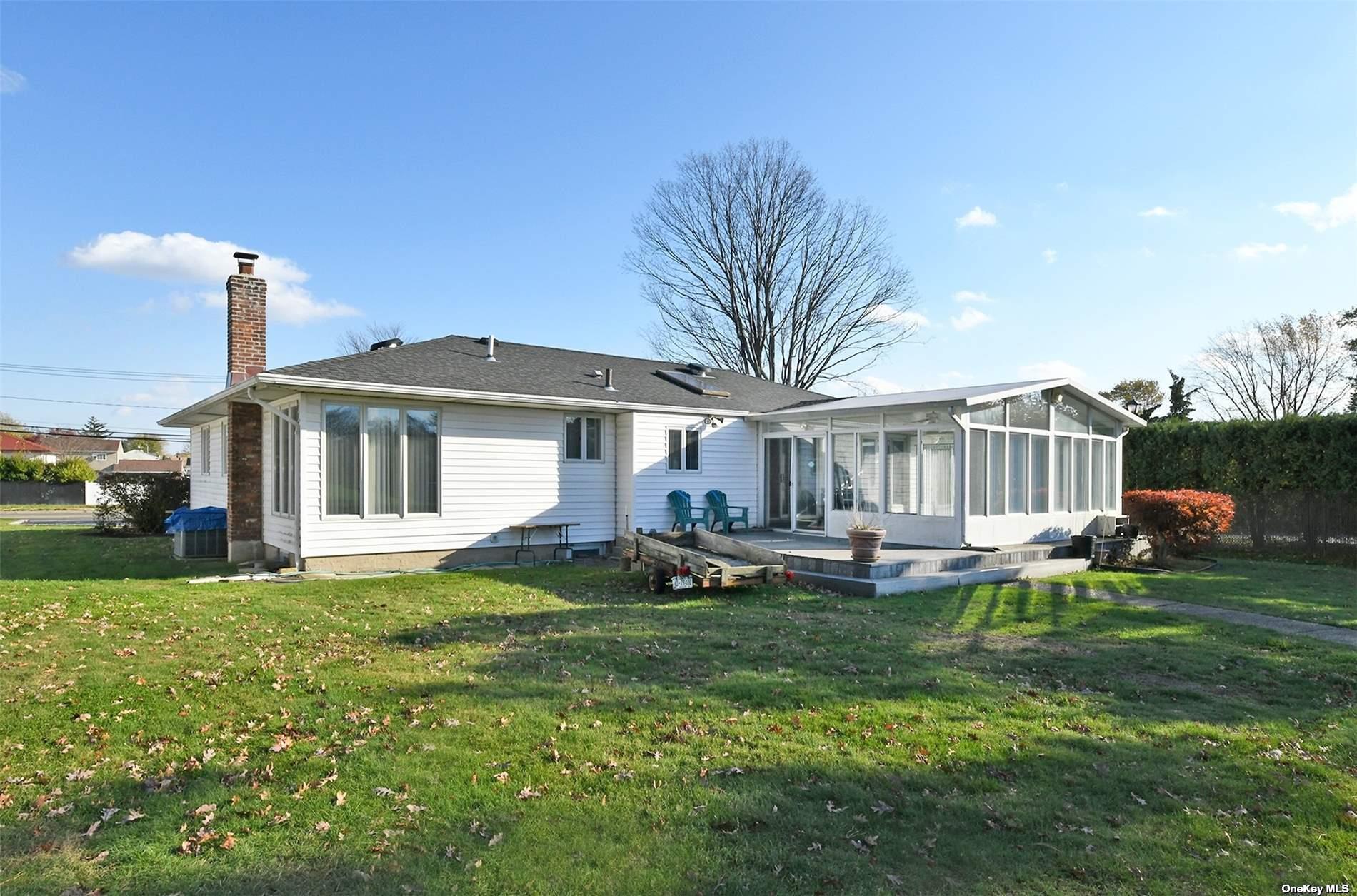 #1 photo, 338 Commack Road, 东长岛 鹿园 Deer Park , NY 11729