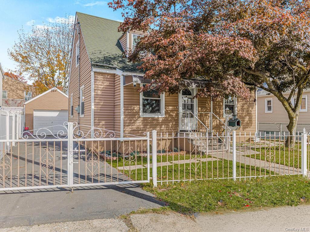 #1 photo, 3165 Waterbury Avenue, 布朗士 Bronx , NY 10465