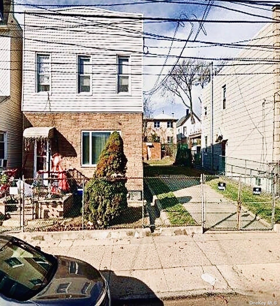 #1 photo, 69-17 59th Road, 皇后区 麦斯佩斯 Maspeth , NY 11378