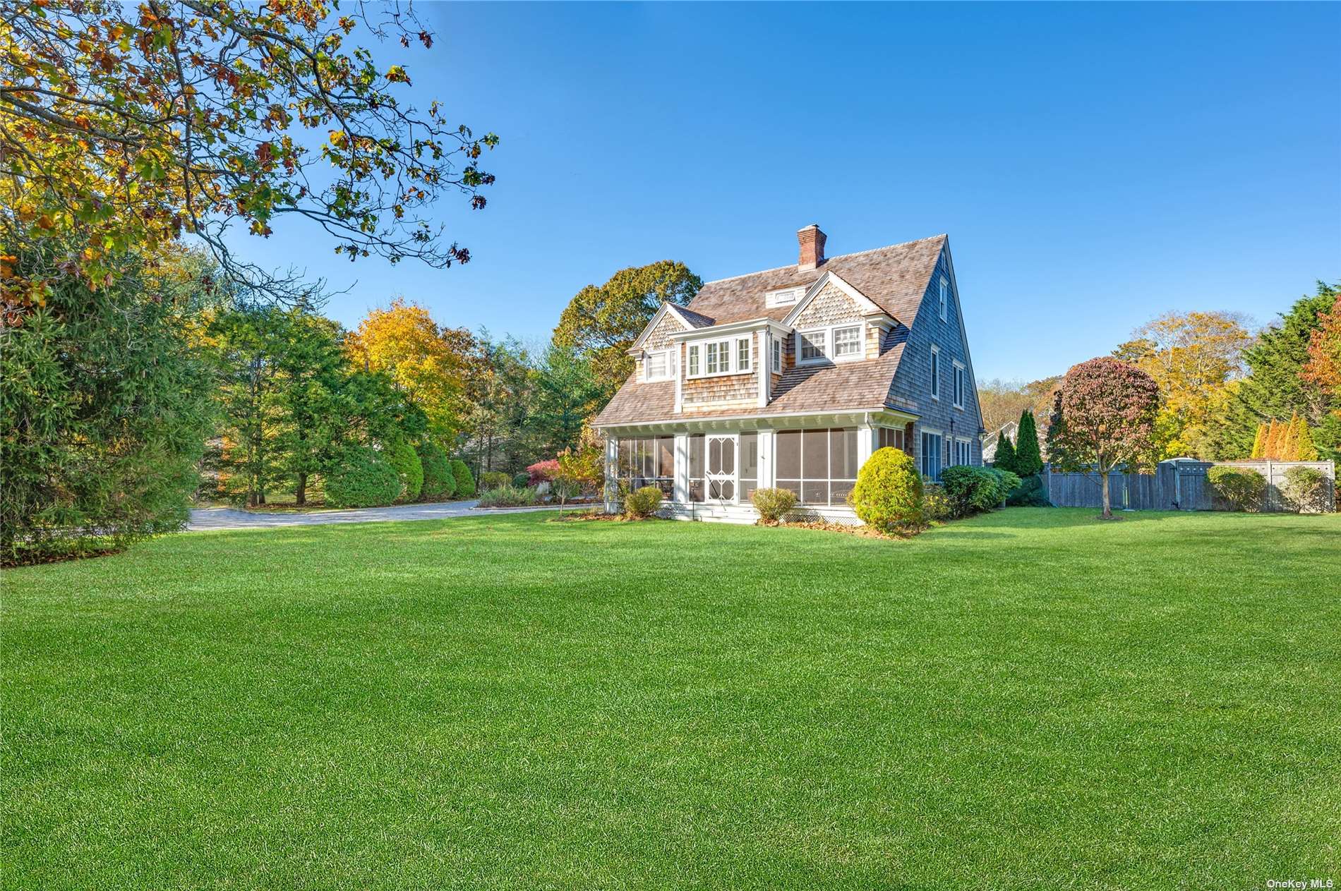 #1 photo, 13 Basket Neck Lane, 東長島 Remsenburg , NY 11960