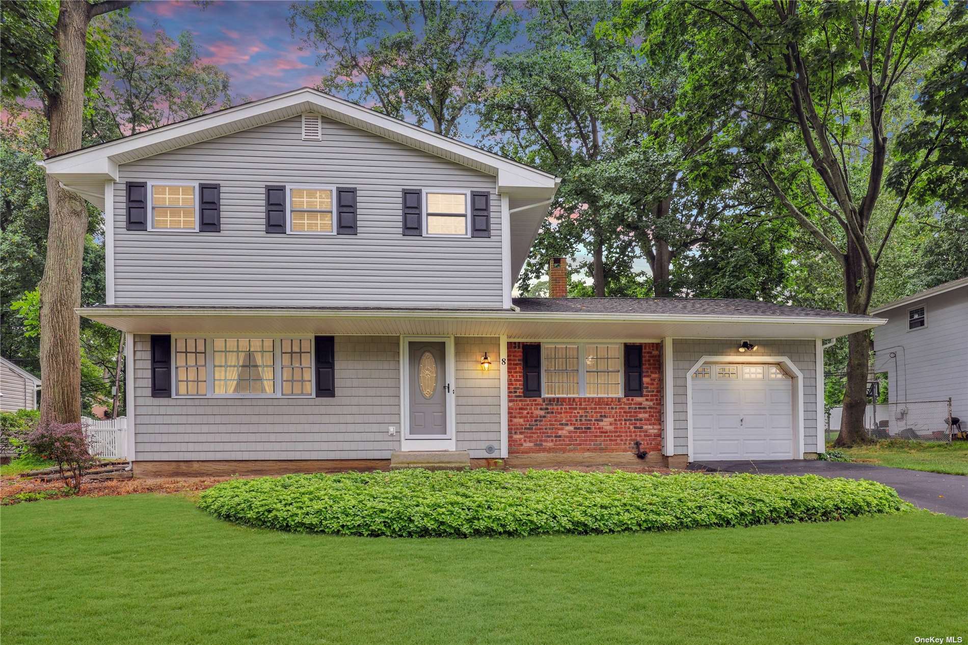 #1 photo, 8 Delano Lane, Kings Park , NY 11754