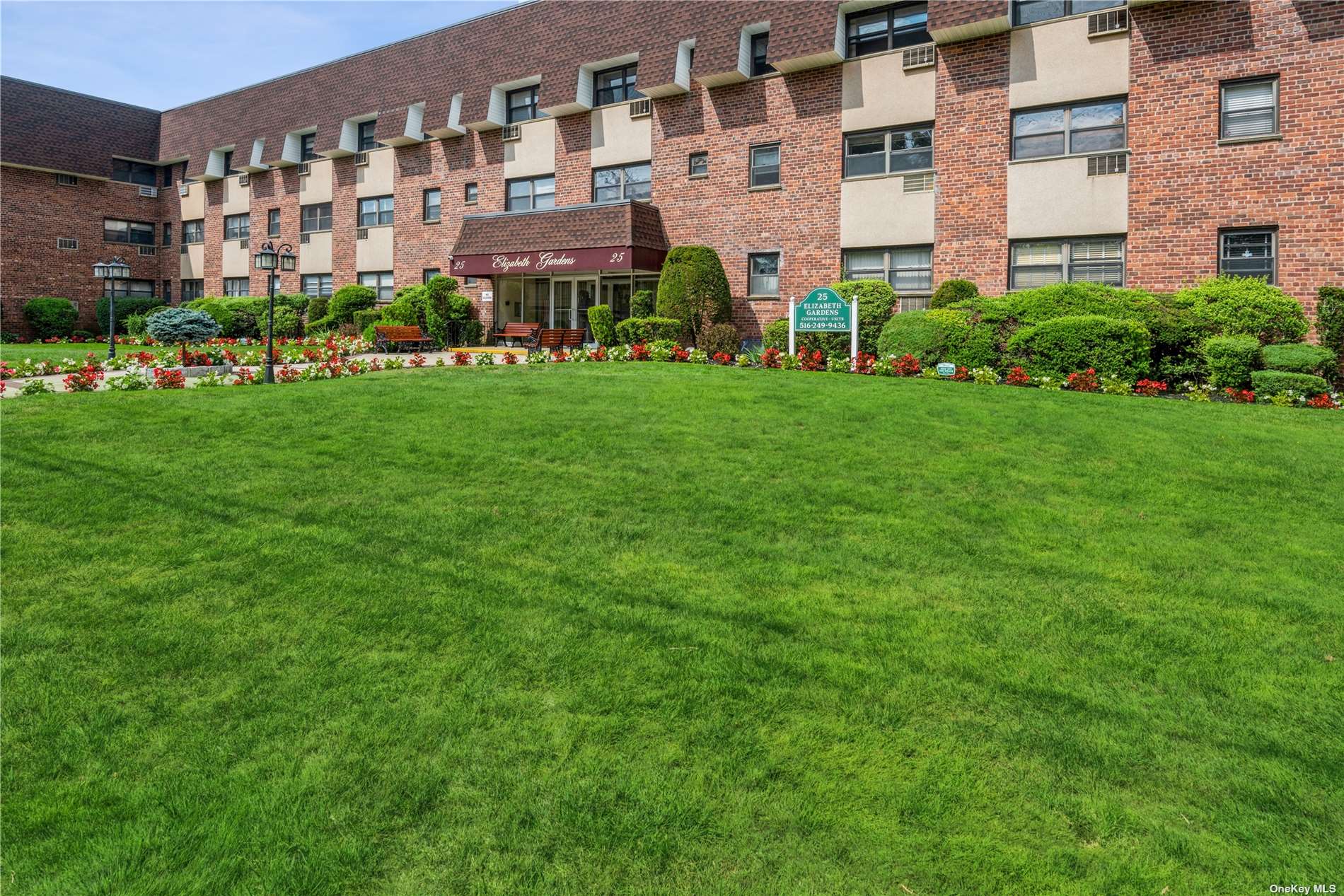 #1 photo, 25 Elizabeth Street, 長島 Farmingdale , NY 11735