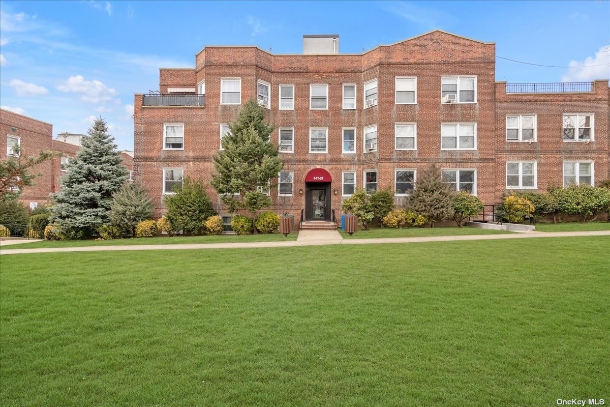 #1 photo, 141-21 Union Turnpike, 皇后区 秋园 Kew Garden Hills , NY 11367