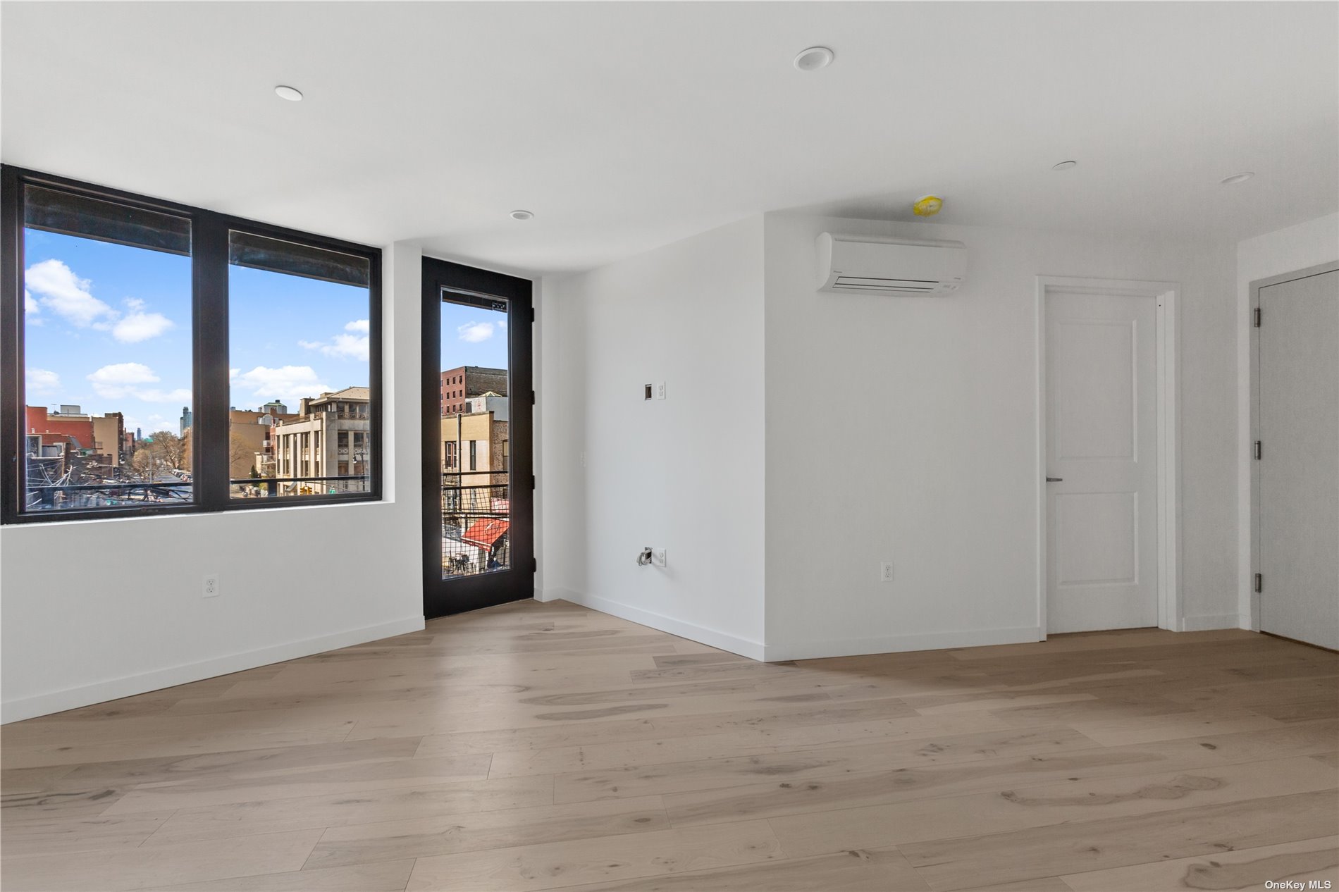 #1 photo, 31-25 Newtown Avenue, Astoria , NY 11102