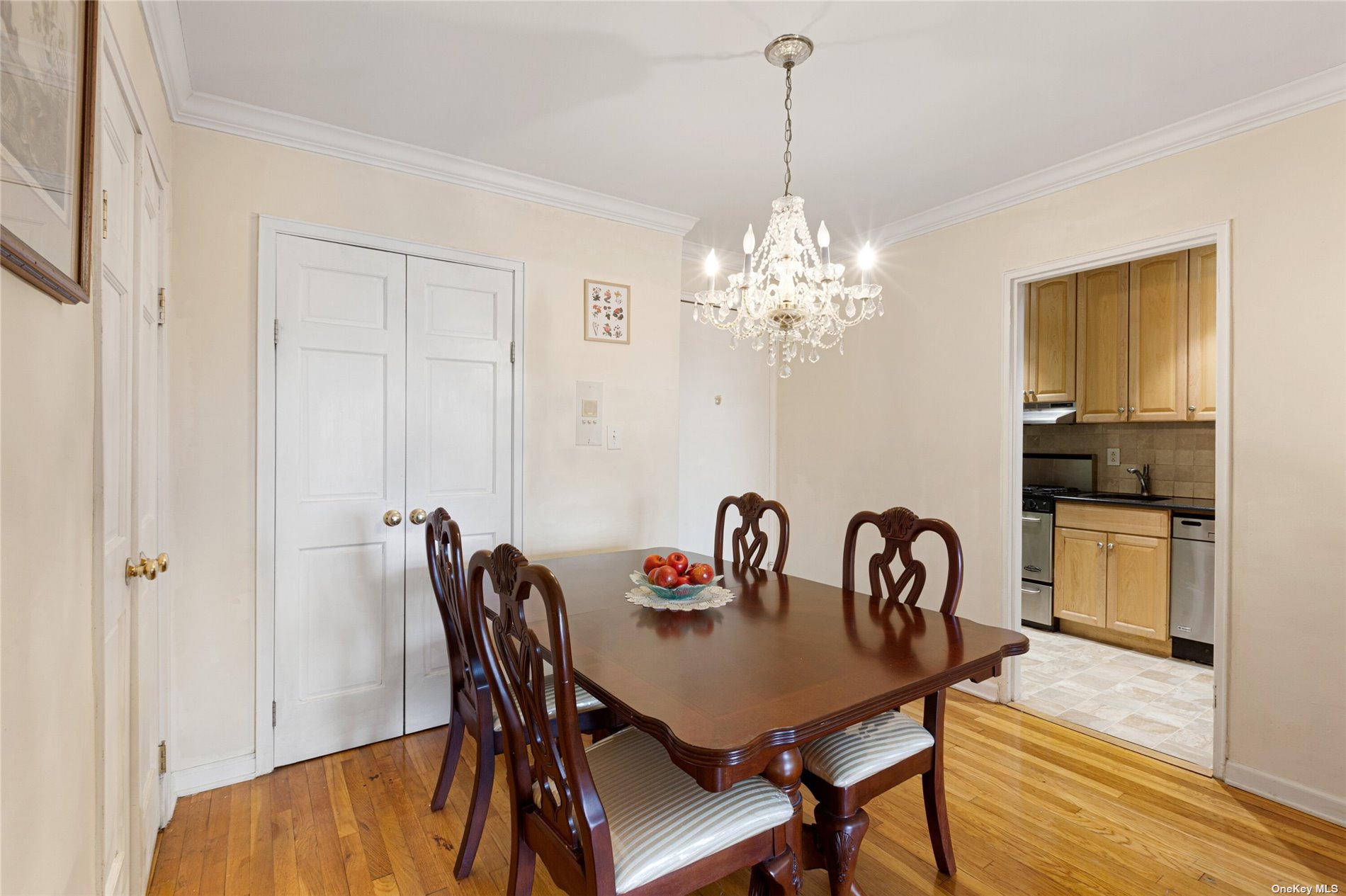 #1 photo, 46-01 39th Avenue, 皇后區 Sunnyside , NY 11104