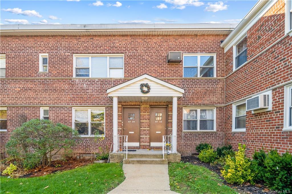 #1 photo, 87-22 Marengo Street, 皇后區 Holliswood , NY 11423
