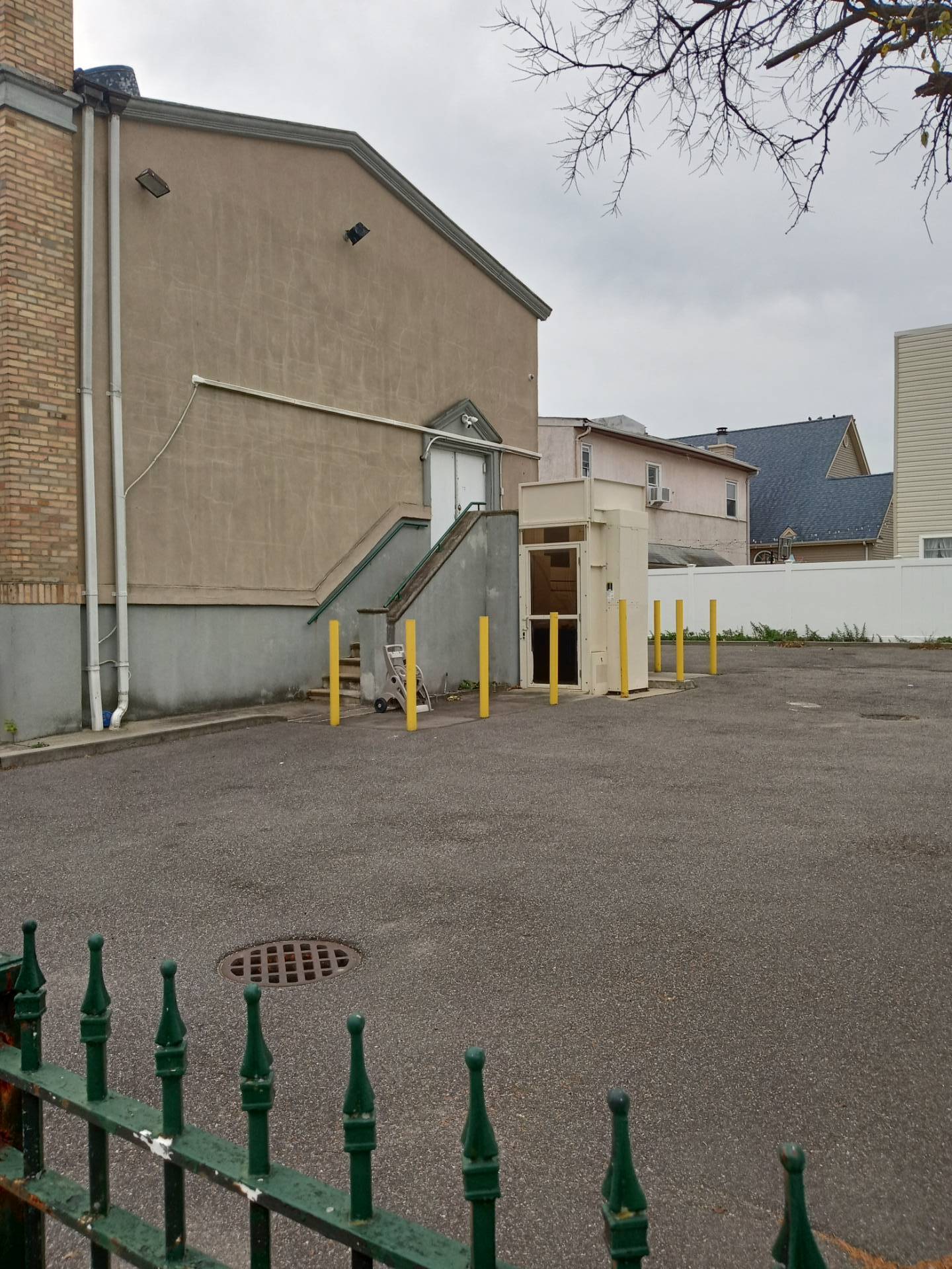 #3 photo, 134 Jefferson Street, Inwood , NY 11096